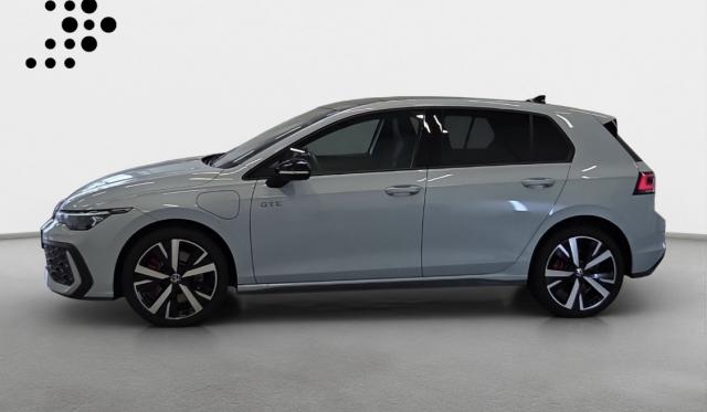 Volkswagen Golf image 1