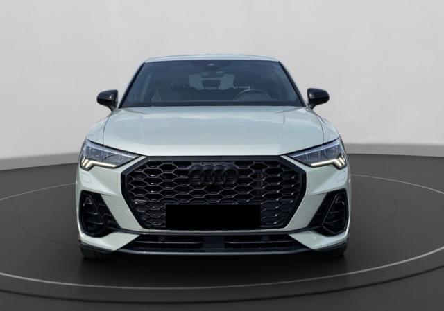Audi Q3 image 5