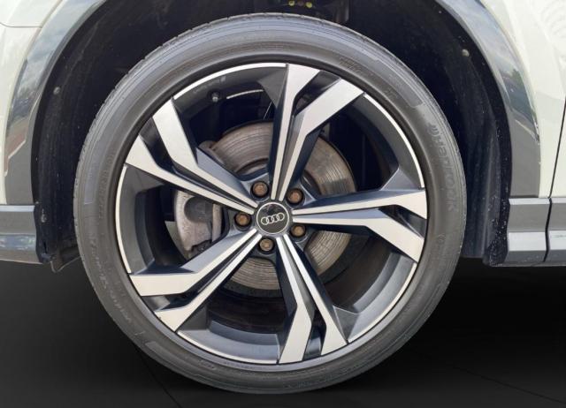 Audi Q3 image 8