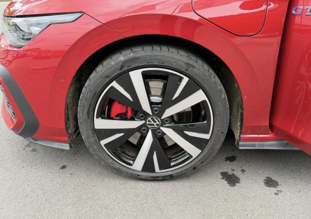 Volkswagen Golf image 6
