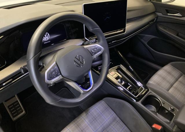 Volkswagen Golf image 3