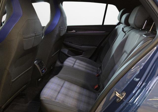 Volkswagen Golf image 1