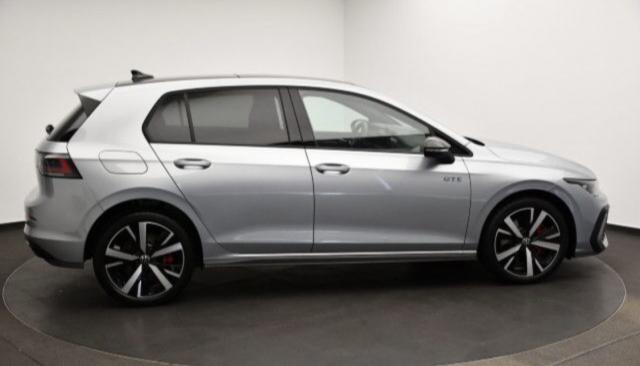 Volkswagen Golf image 2