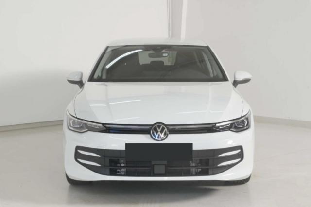 Volkswagen Golf image 6