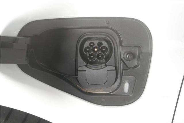 Volkswagen Golf image 9