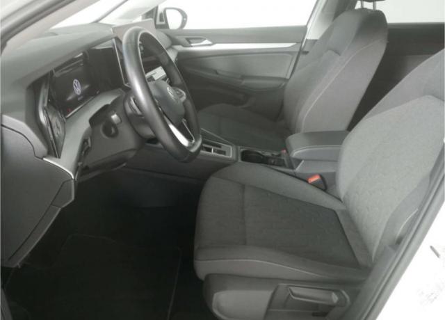 Volkswagen Golf image 1