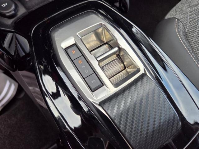 Peugeot 208 image 7