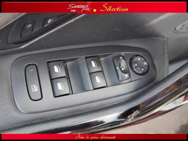 Peugeot 2008 image 4