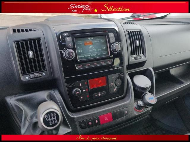 Peugeot Boxer image 9