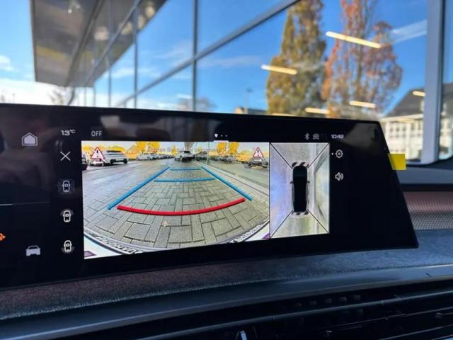 Peugeot 3008 image 1