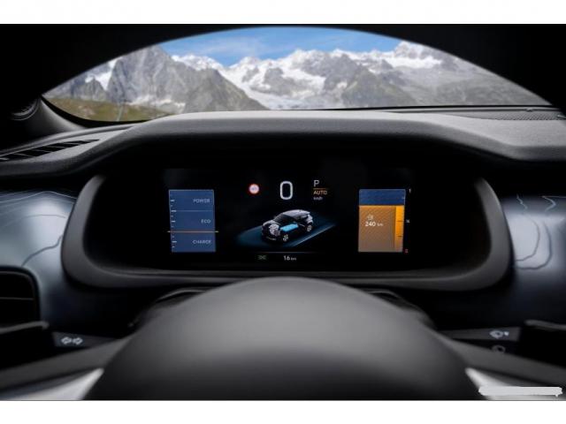 Jeep Avenger image 2