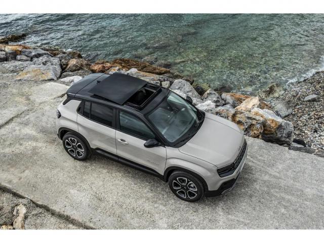 Jeep Avenger image 3