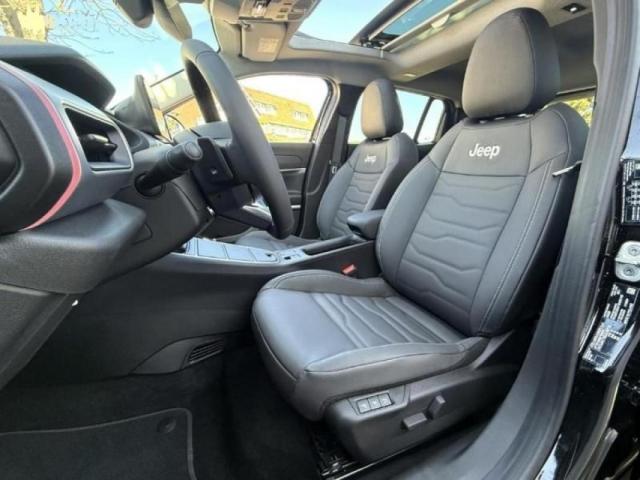 Jeep Avenger image 4