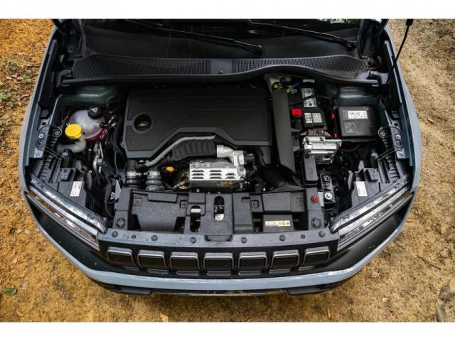 Jeep Avenger image 1