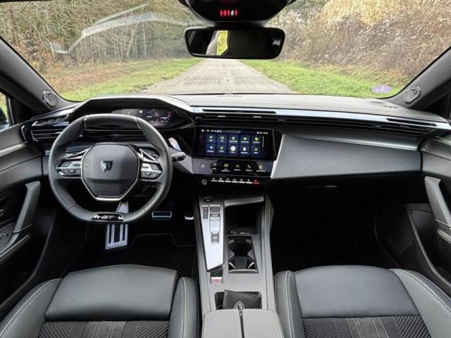 Peugeot 308 image 3