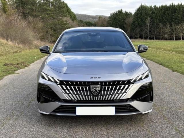 Peugeot 308 image 2