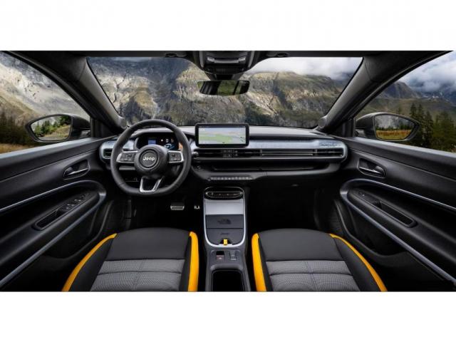 Jeep Avenger image 8