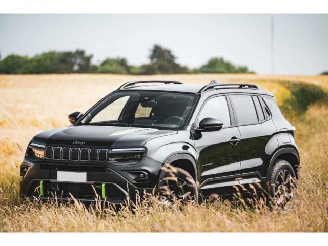 Jeep Avenger image 5