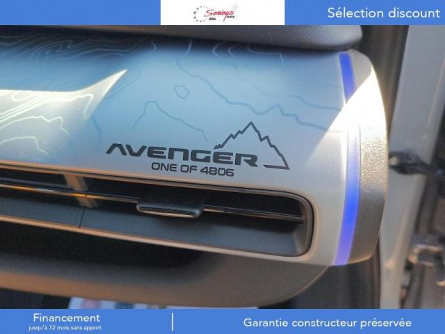 Jeep Avenger image 9