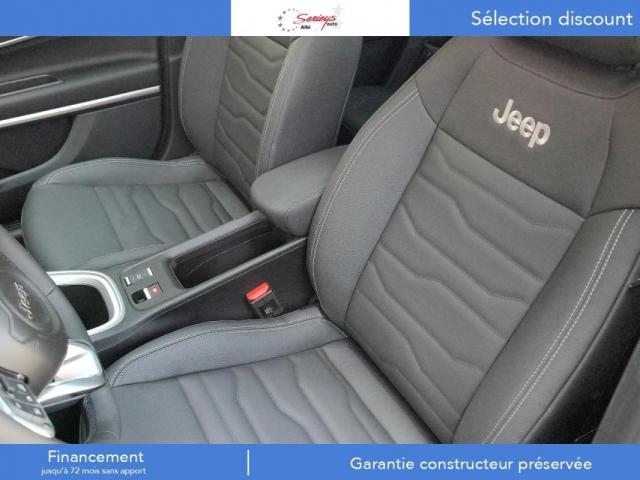 Jeep Avenger image 6