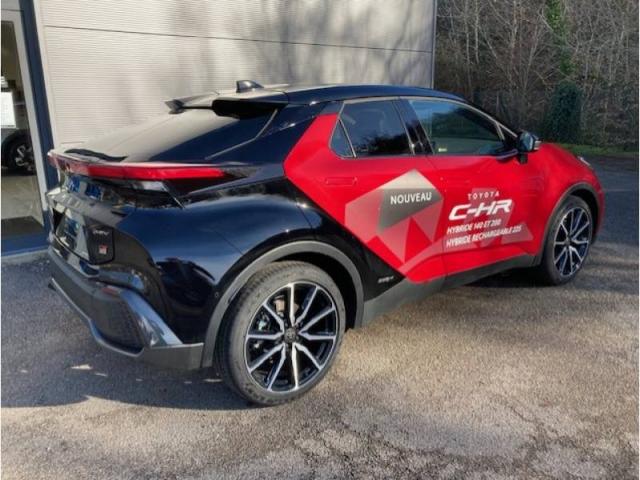 Toyota C-Hr image 9