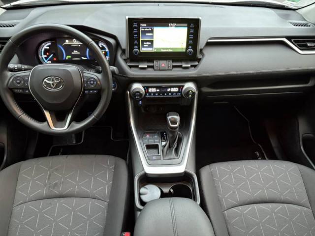 Toyota Rav4 image 6