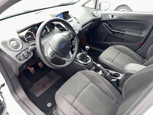 Ford Fiesta image 7