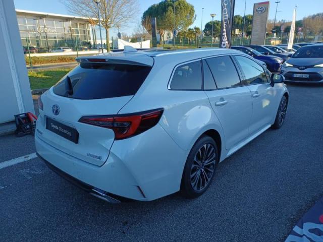 Toyota Corolla image 5