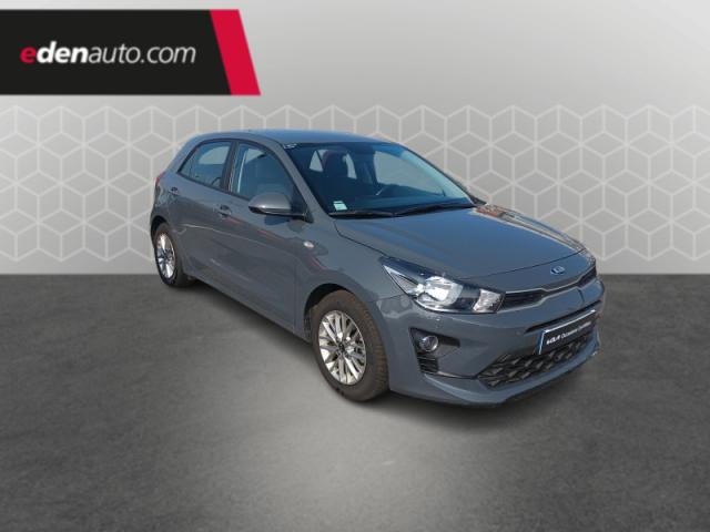 Kia Rio image 4