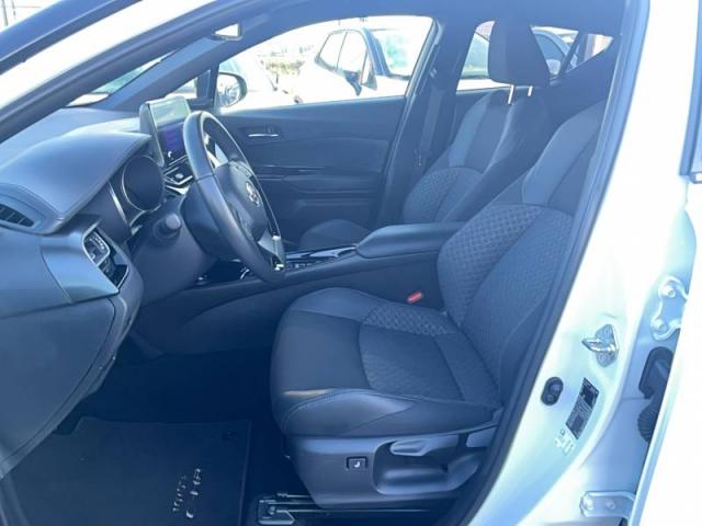 Toyota C-Hr image 4