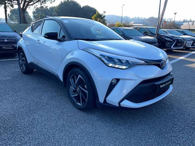 Toyota C-Hr image 7