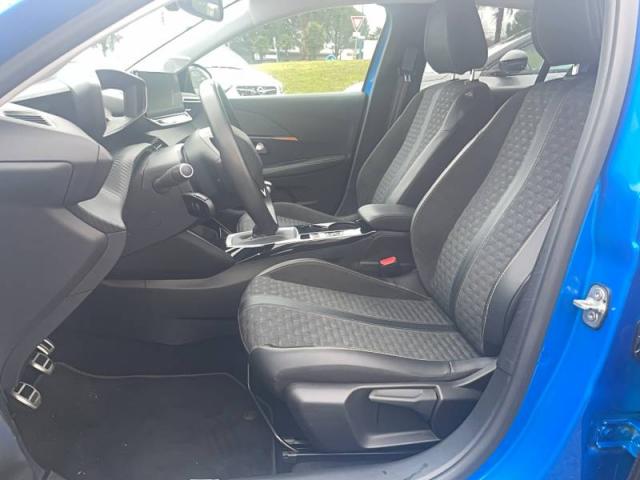 Peugeot 208 image 5