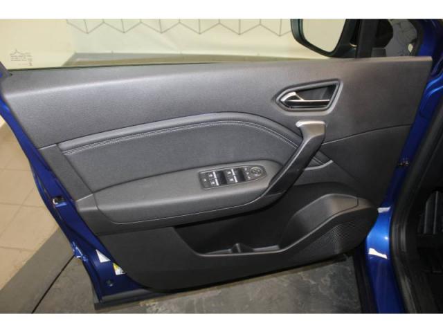 Renault Captur image 8