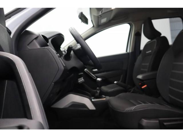 Dacia Duster image 3
