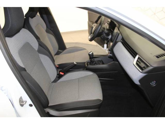 Renault Clio image 6
