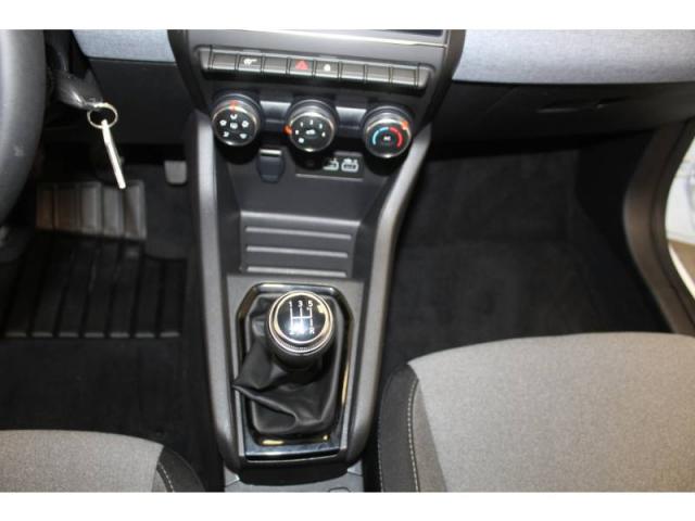 Renault Clio image 7