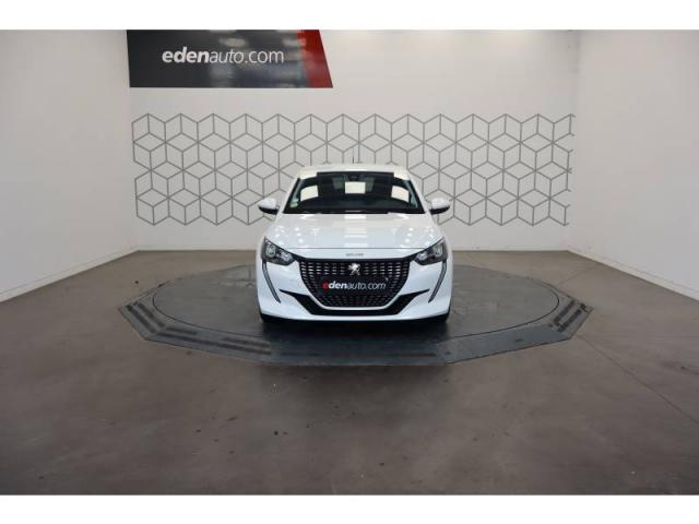Peugeot 208 image 1