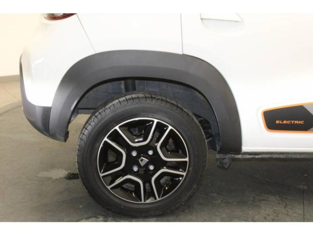Dacia Spring image 4