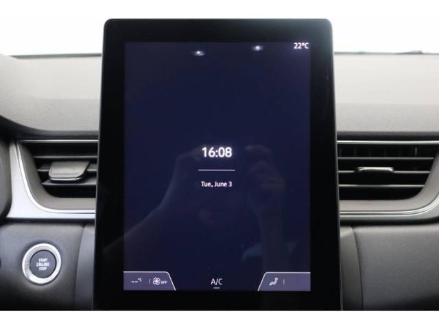 Renault Captur image 8