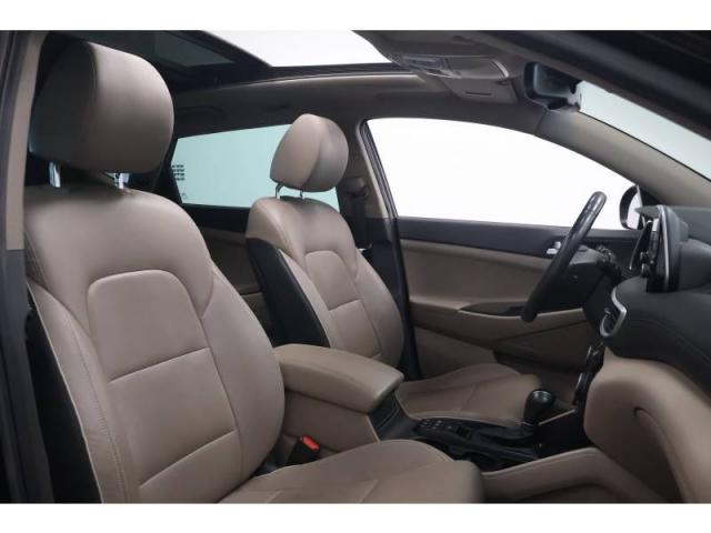 Hyundai Tucson image 2