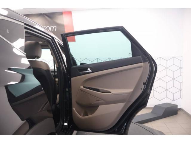 Hyundai Tucson image 3