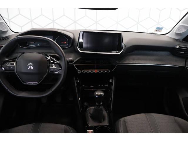 Peugeot 208 image 7