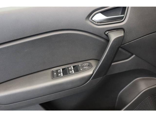 Renault Captur image 3