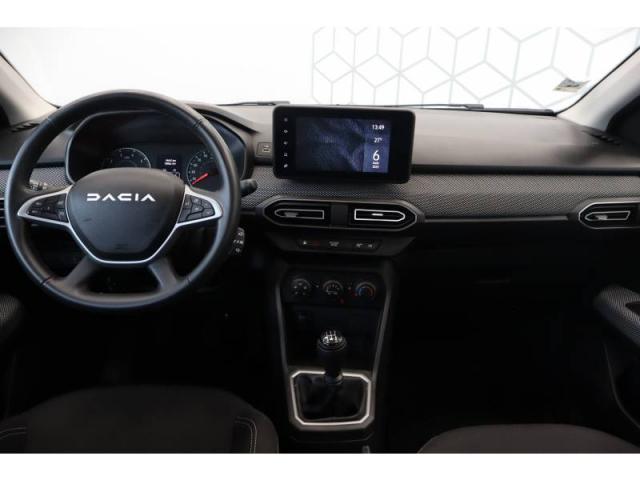 Dacia Sandero image 3