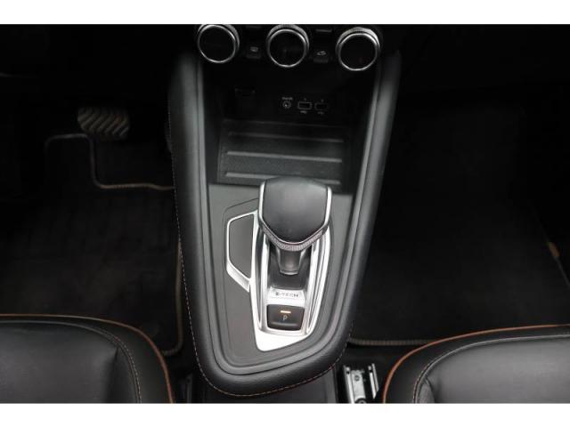 Renault Captur image 1