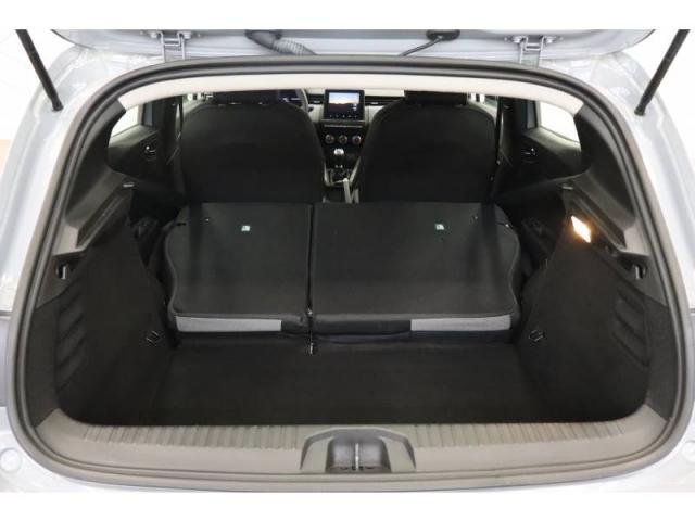 Renault Clio image 9