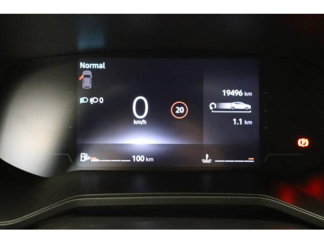 Renault Clio image 2