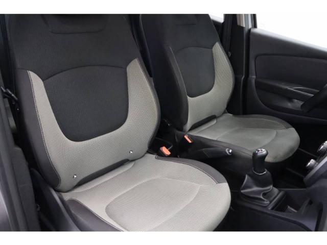 Renault Captur image 2
