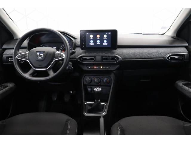 Dacia Sandero image 3