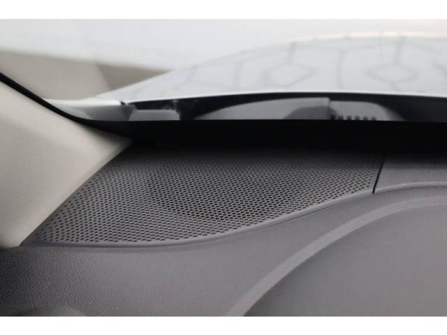 Dacia Spring image 8